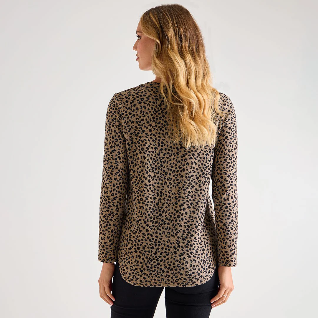 Ladies Oatmeal Leopard Smudge Curved Hem Top Ladies